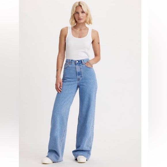 Levi’s ribcage wide leg Jean - Picture 1 of 3